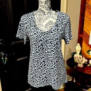NWT Small Leopard Tee Shirt Banana Republic  #105